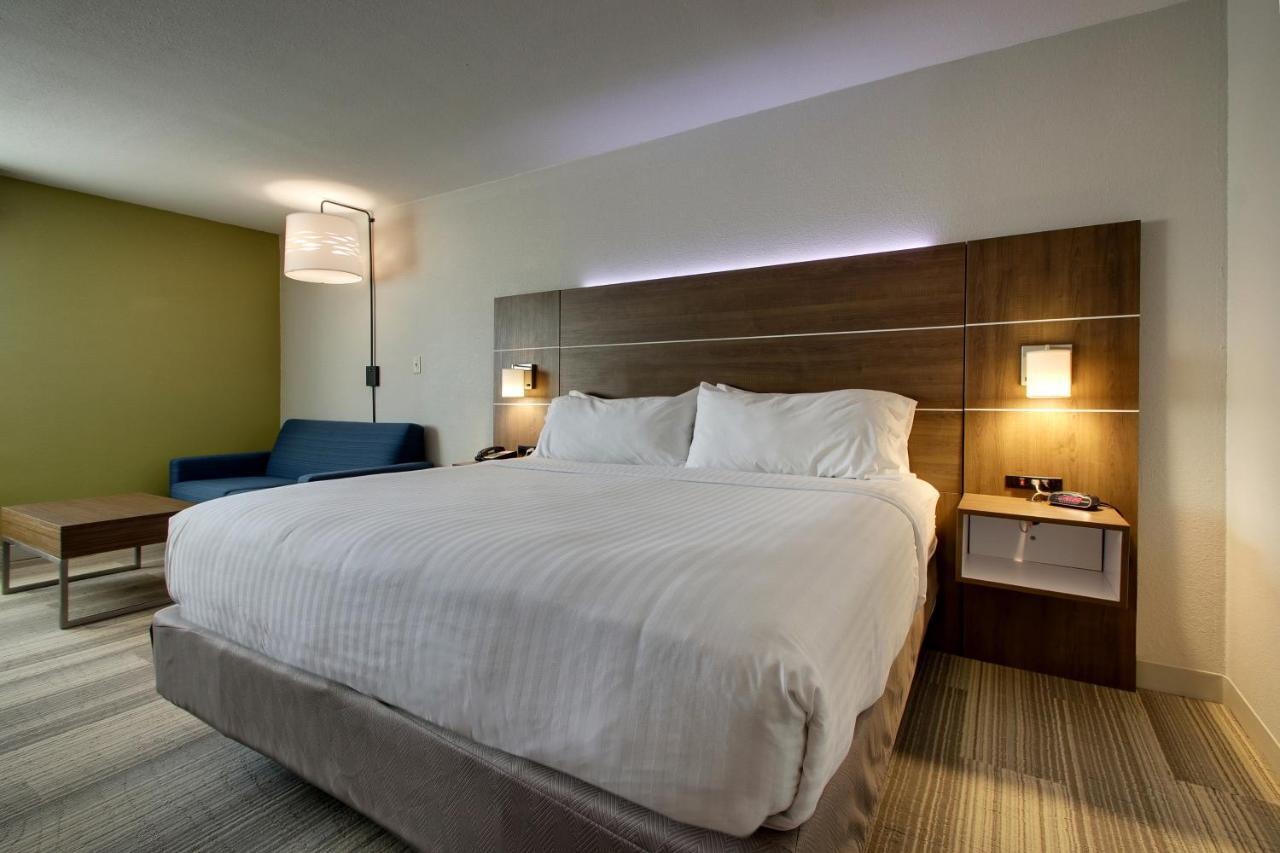 Holiday Inn Express & Suites Wapakoneta By Ihg Εξωτερικό φωτογραφία